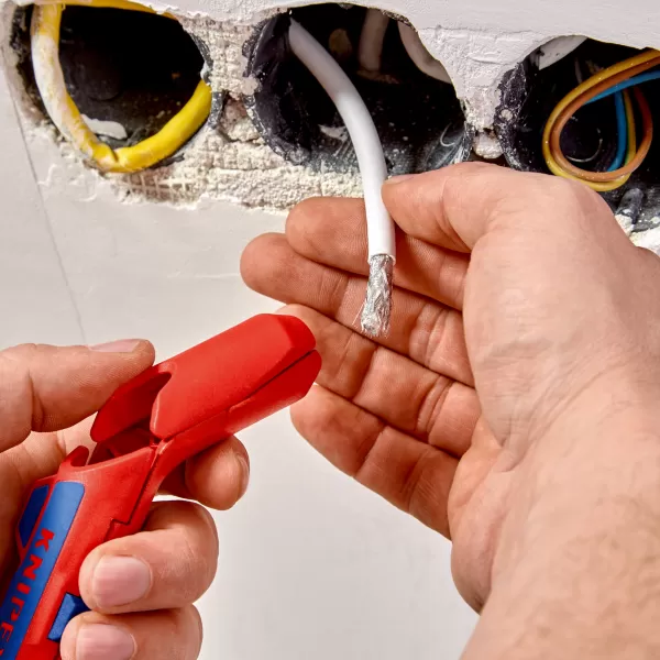Univerzální odizolovací nástroj pro leváky 135 mm Knipex ErgoStrip®
