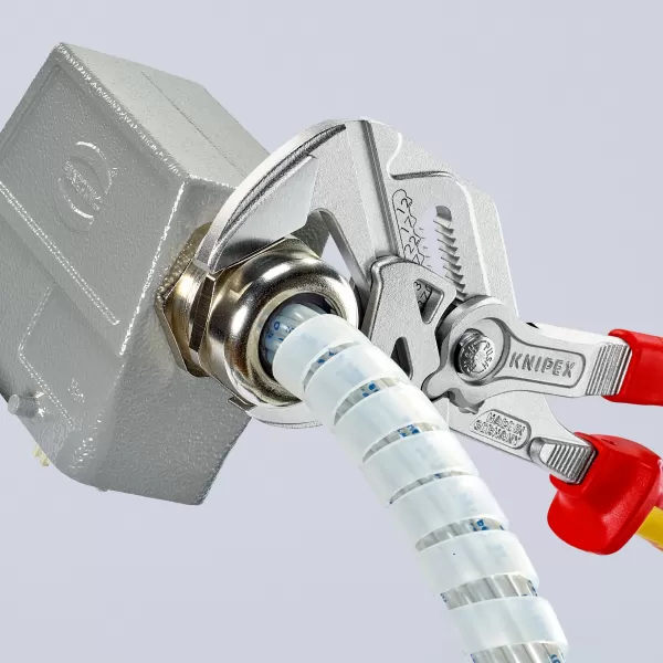 Klíč klešťový 250mm izolovaný 1000V Knipex