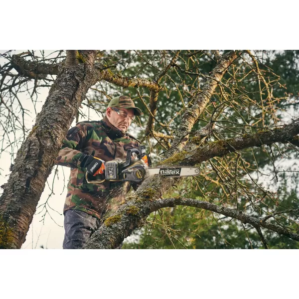 Aku řetězová pila Narex CPR 350 CAMOUFLAGE 2x20V(4Ah)