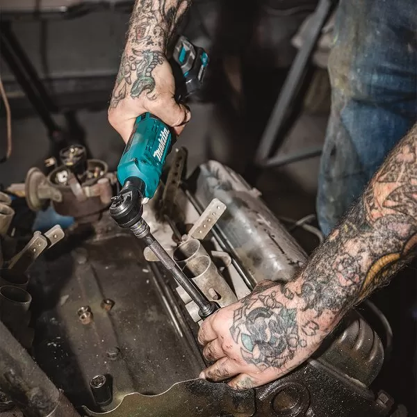 Aku ráčnový utahovák Makita WR100DSA Li-ion CXT 12V/2,0 Ah
