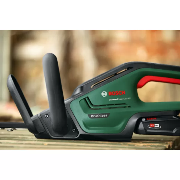 Aku nůžky na živý plot Bosch UniversalHedgeCut 18V-55