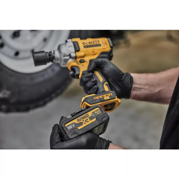 Aku rázový utahovák DeWalt DCF891N 18V, 1/2, bez aku