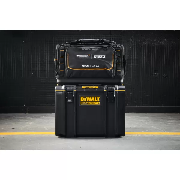 Taška 22" DeWALT DWST83542-1 McLaren toughsystem