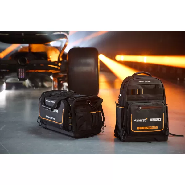 Taška 22" DeWALT DWST83542-1 McLaren toughsystem