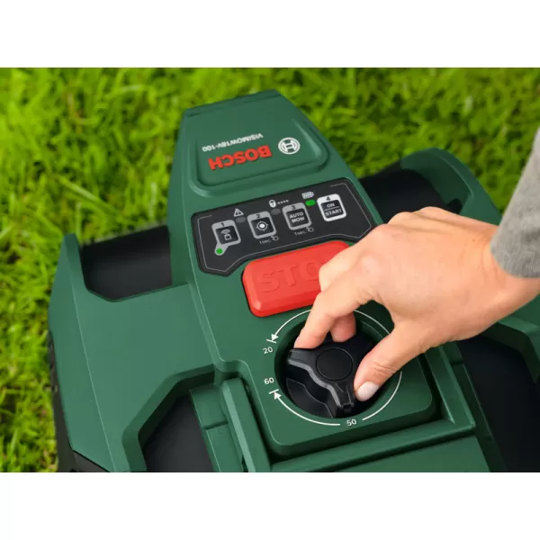 Robotická sekačka na trávu Bosch VISIMOW 18V-100, 06018E1000, 1x4,0Ah