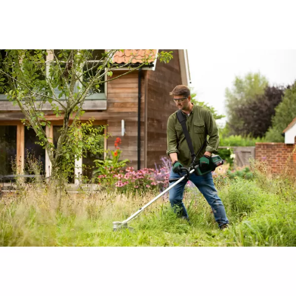 Aku strunová sekačka Bosch AdvancedGrassCut 36V-33, 1 x aku 36V/2,0Ah