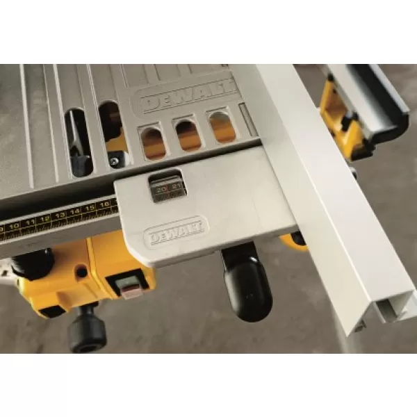 Pokosová pila DeWALT D27113, 1 600 W 305 mm