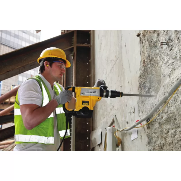 Sekáč plochý DeWALT SDS-Max DT6825