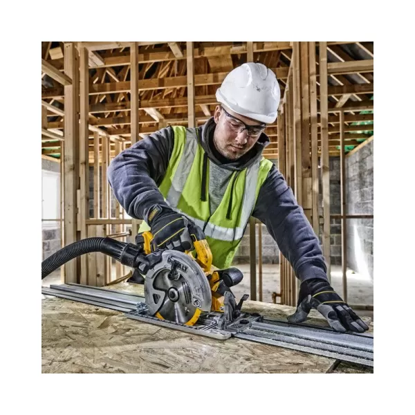Aku okružní pila Dewalt DCS572P2 18V 5,0Ah
