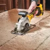 Aku okružní pila na kov Dewalt DCS571NT, 115mm solo