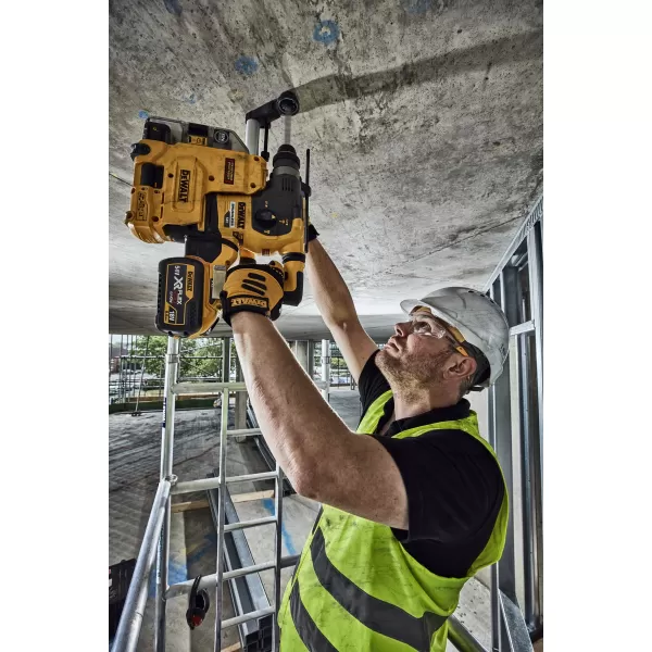 Aku kombinované kladivo s odsáváním Dewalt FLEXVOLT DCH335X2, 54V, 2x9,0 Ah