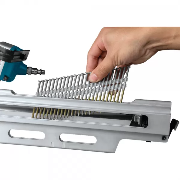 Pneumatická hřebíkovačka 50-90mm Makita AN924