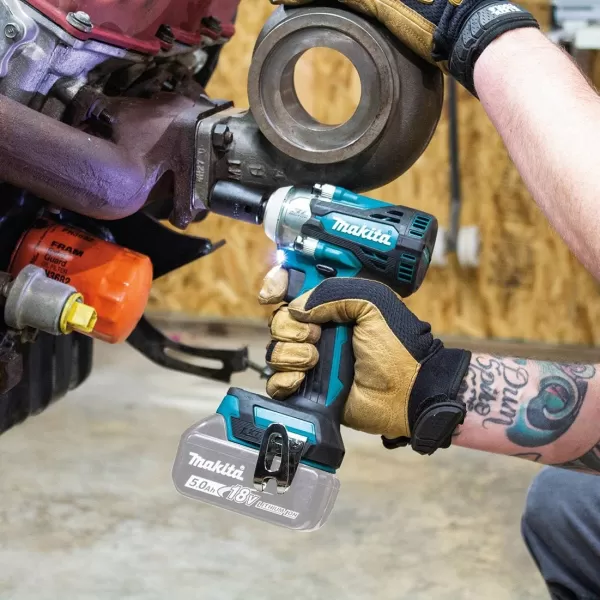 Aku rázový utahovák Makita DTW300RTJ, 1/2", 330Nm