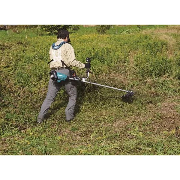 Aku křovinořez Makita UR016GZ, Li-ion XGT 40V - solo
