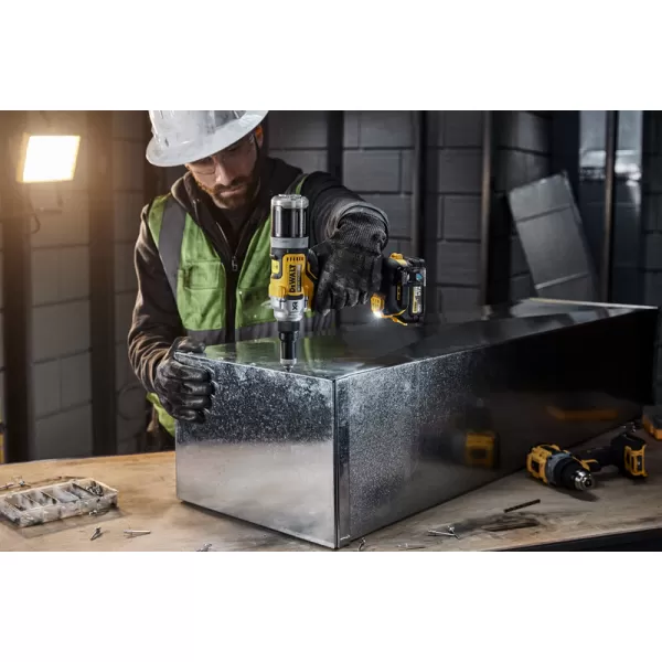 Aku nýtovací kleště DeWalt DCF414NT 18V XR 6,4 mm s bezúhlíkovým motorem