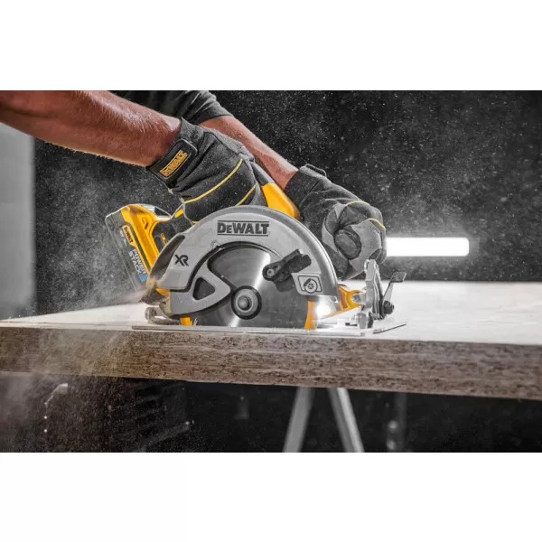 Aku okružní pila Dewalt DCS570H2T, 18V/5,0Ah