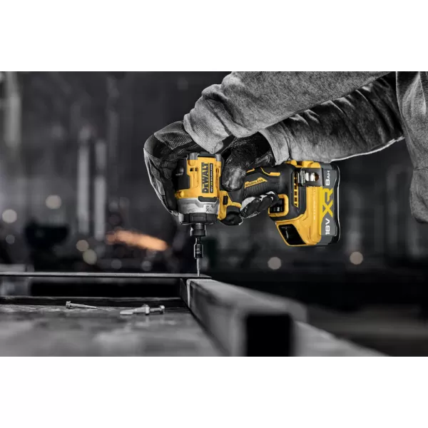 Aku rázový utahovák DeWalt DCF860E2T POWERSTACK, 18V, 2x1,7Ah, kufr