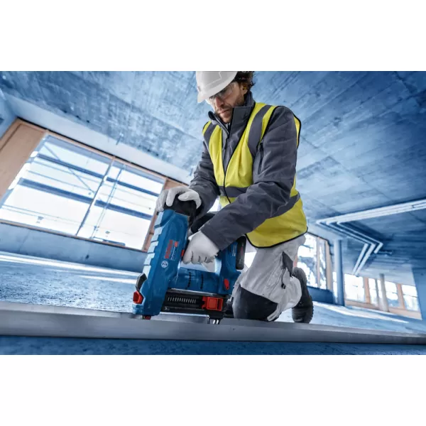 Aku hřebíkovačka Bosch GNB 18V-38 Professional, 2x4,0Ah