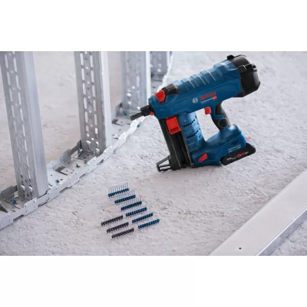 Aku hřebíkovačka Bosch GNB 18V-38 Professional, 2x4,0Ah