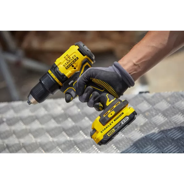 Aku bezuhlíková vrtačka Stanley FATMAX® SFMCD710D2K, V20, 2 x 2.0 Ah 18 V