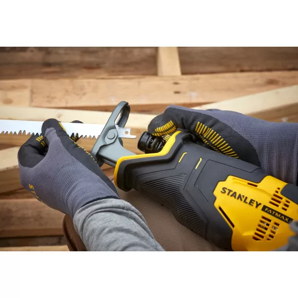 Aku pila ocaska Stanley FATMAX® SFMCS300B, bez baterie a nabíječky, 18 V