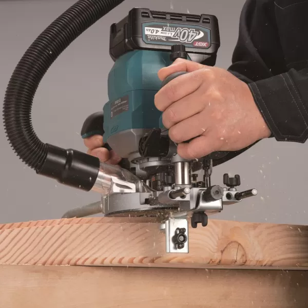 Vrchní frézka Makita RP001GZ XGT 40V solo