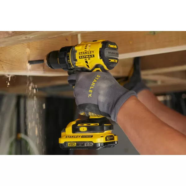 Aku bezuhlíková vrtačka Stanley FATMAX® SFMCD720D2K, V20, 2 x 2.0 Ah 18 V