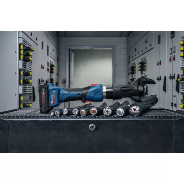 Aku hydraulické nůžky na kabely Bosch GKH 18V-50 Professional solo
