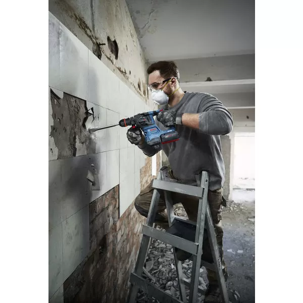 Aku vrtací kladivo Bosch GBH 18V-22 X Professional 2x4,0Ah 0611924101