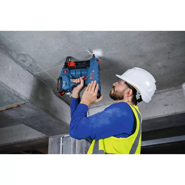 Aku hřebíkovačka Bosch GNB 18V-40 Professional 2x4,0Ah 06019L7005