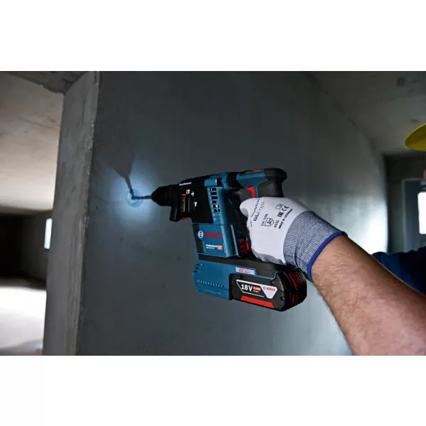 Kladivo vrtací aku Bosch GBH 18V-26F Professional 2x5,0Ah 0611910007