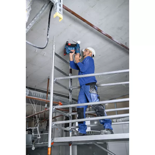 Aku hřebíkovačka Bosch GNB 18V-40 Professional 2x4,0Ah 06019L7005