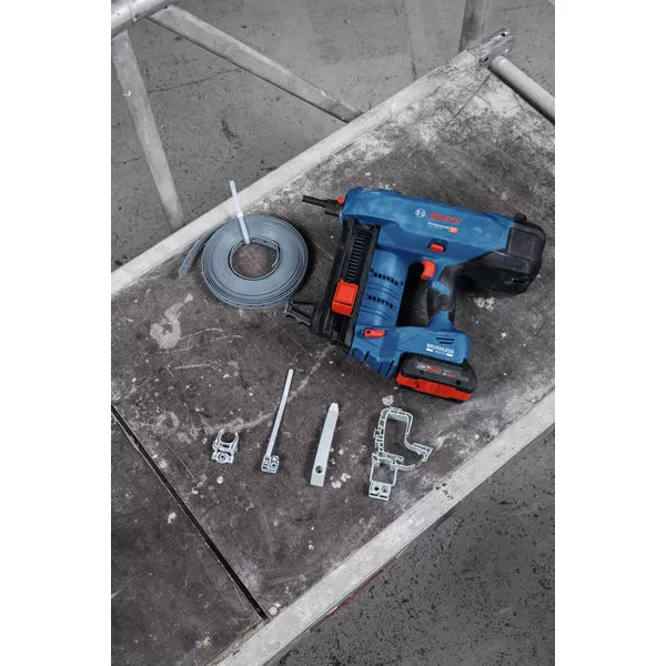Aku hřebíkovačka Bosch GNB 18V-40 Professional 2x4,0Ah 06019L7005