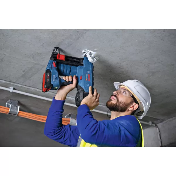 Aku hřebíkovačka Bosch GNB 18V-40 Professional 2x4,0Ah 06019L7005