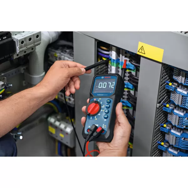 Digitální multimetr Bosch GDM 600-15 + MH1 Professional