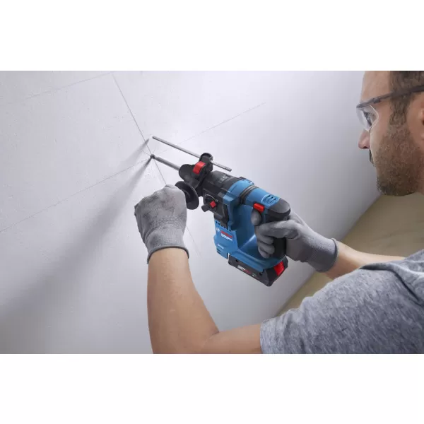 Aku vrtací kladivo Bosch GBH 18V-18 Professional 2 x aku 4,0Ah 0611927002